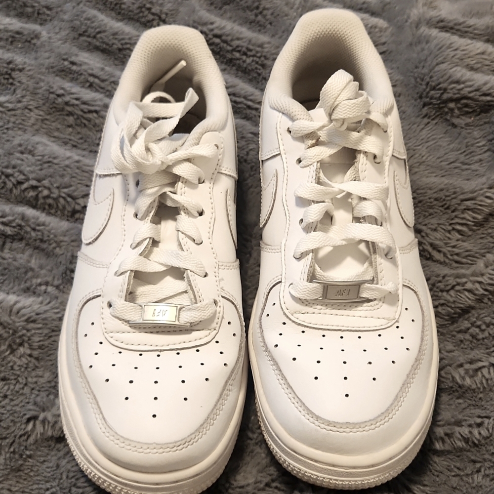 Nike Air Force 1 Low White‎ Sneaker 5y Or Womens 6.5-7